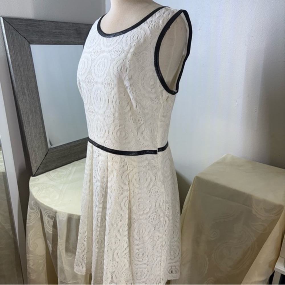 Enfocus Studio Cream A-Line Sleeveless Mini Dress